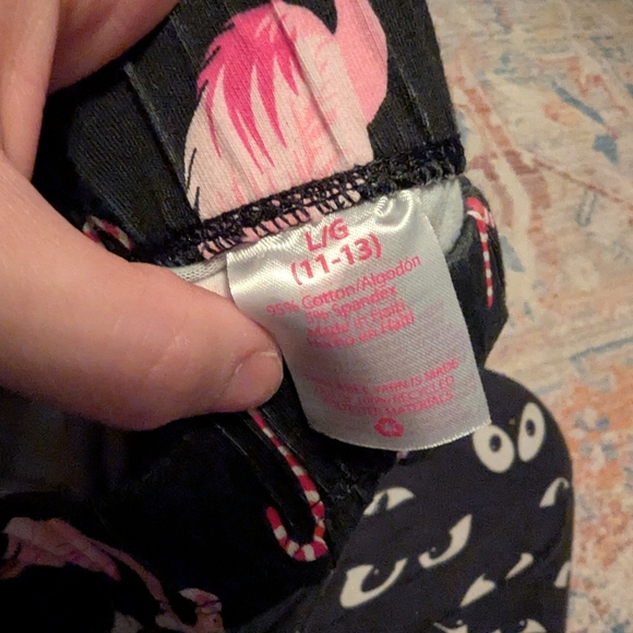 Flamingo Christmas Leggings - Picture 3 of 3
